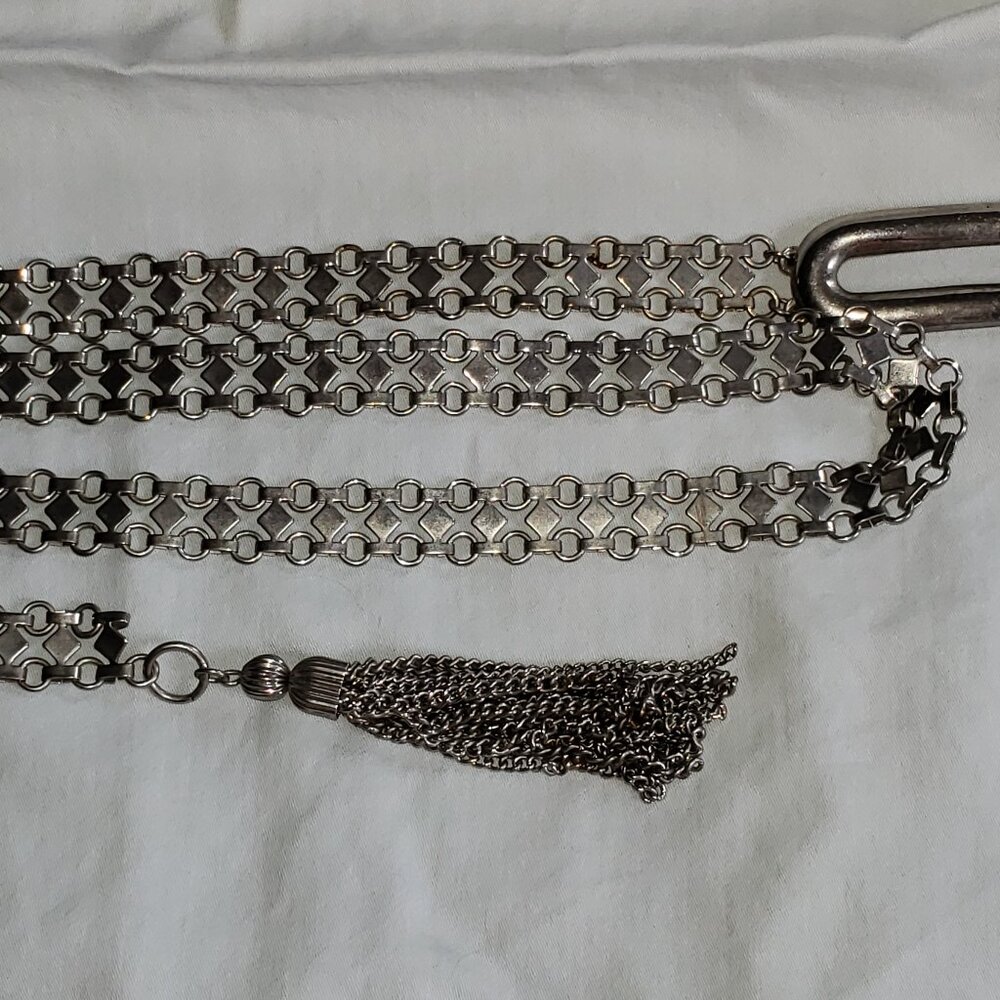 Silvertone chain belt with tassel